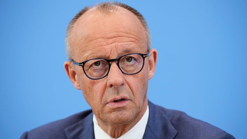 German Chancellor Merz hints at possible cabinet reshuffle German Chancellor Merz hints at possible cabinet reshuffle