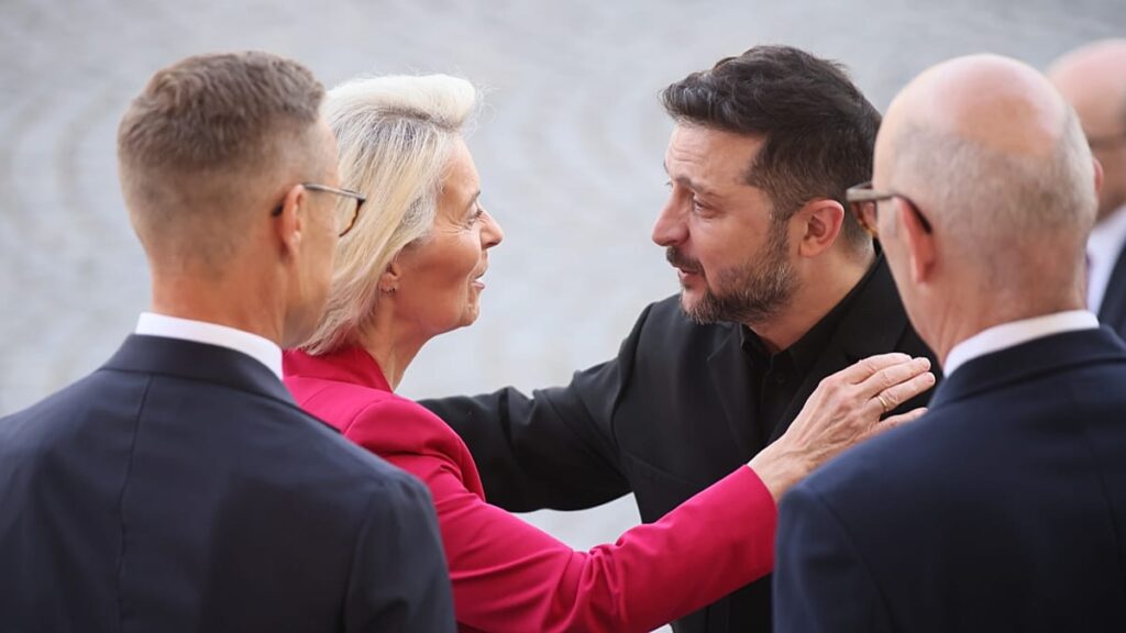 Von der Leyen and Zelenskyy sign EU-Ukraine drone deal