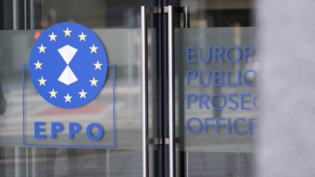 EU dismantles tax evasion network in Greece EU dismantles tax evasion network in Greece
