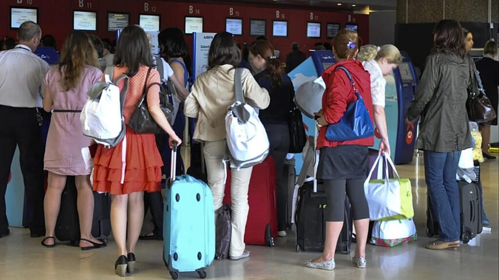 Entry-Exit System could be a nightmare for Europe’s summer travellers Entry-Exit System could be a nightmare for Europe’s summer travellers