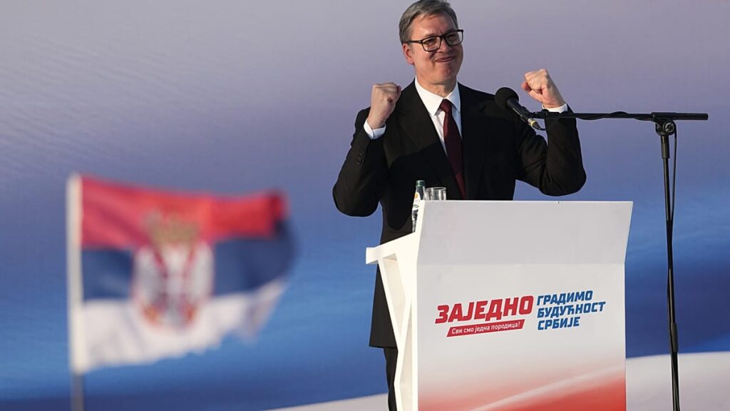 Commission renews pressure to open new accession cluster with Serbia