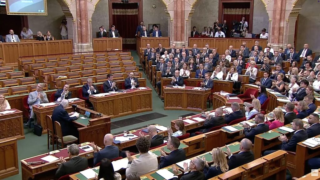 Hungarian parliament removes President Tamás Sulyok from office Hungarian parliament removes President Tamás Sulyok from office