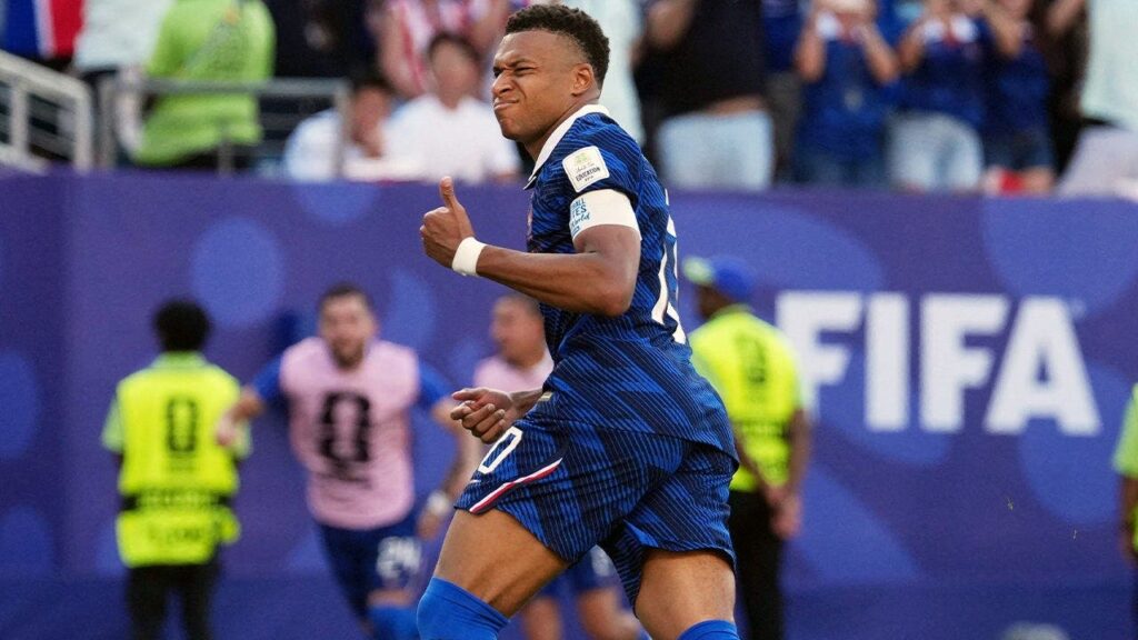 Kylian Mbappé’s seventh goal of the World Cup lifts France past Paraguay in physical Round of 16 match Kylian Mbappé’s seventh goal of the World Cup lifts France past Paraguay in physical Round of 16 match