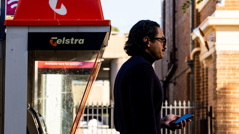 Telstra NSW outage impacts state’s regional trains, Triple Zero service Telstra NSW outage impacts state’s regional trains, Triple Zero service