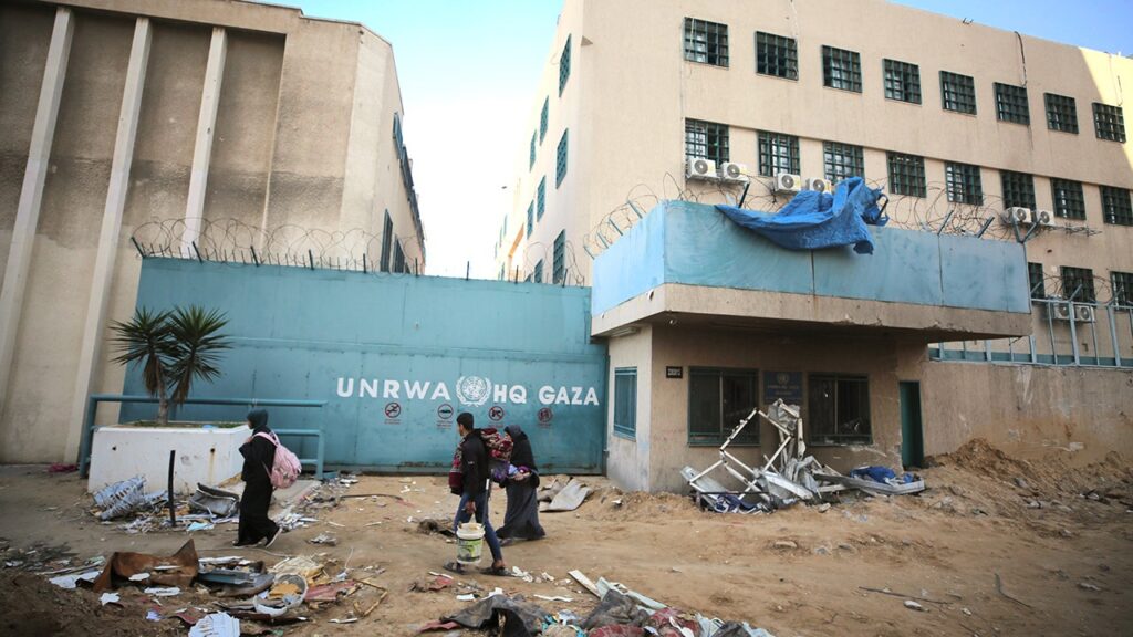 US urges donors to abandon UNRWA funding as UN defends agency’s mission US urges donors to abandon UNRWA funding as UN defends agency’s mission