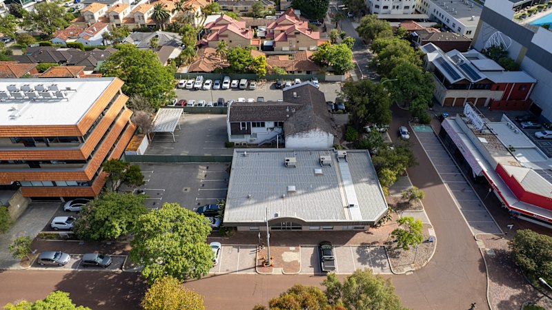 Perth council faces firestorm over last-minute push to scrap public park plans Perth council faces firestorm over last-minute push to scrap public park plans
