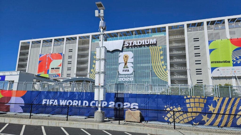 Can You Video Chat Alongside 69,000 World Cup Fans? I Stress-Tested Stadium Phone Service at a Match