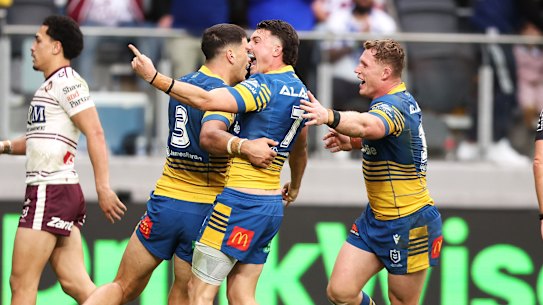 NRL draws  eyeballs and advertising