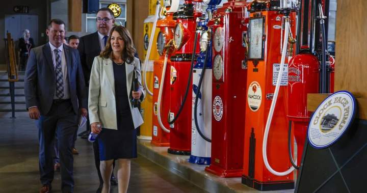 Albertans can now apply for 0 energy rebate payouts Albertans can now apply for 0 energy rebate payouts