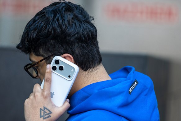  Telstra customers found themselves with no network on Wednesday.