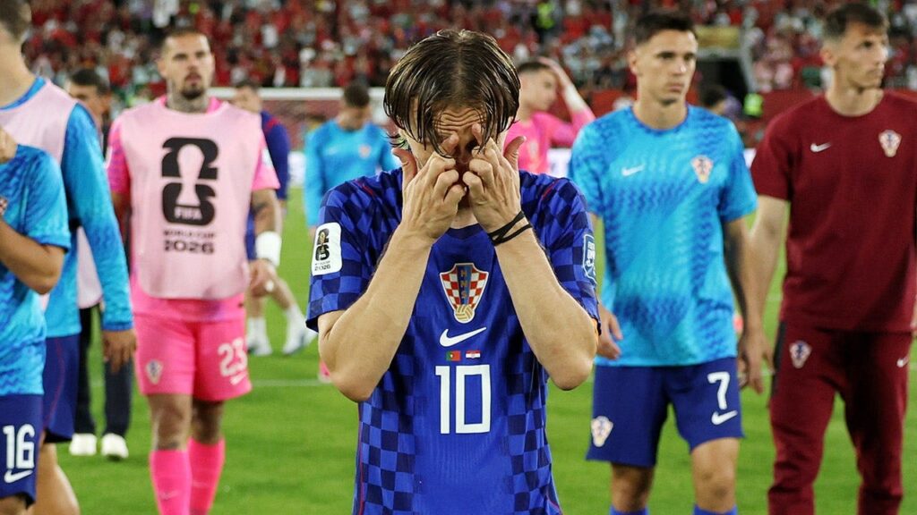 VAR denies Croatia’s game-tying goal as Cristiano Ronaldo leads Portugal to Round of 16