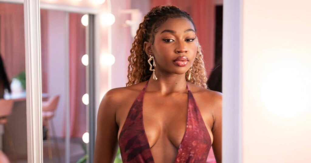 Love Island USA’s Amora Recalls Finding a Job as a ‘Bikini Server’ on Craigslist: ‘Left With 0’