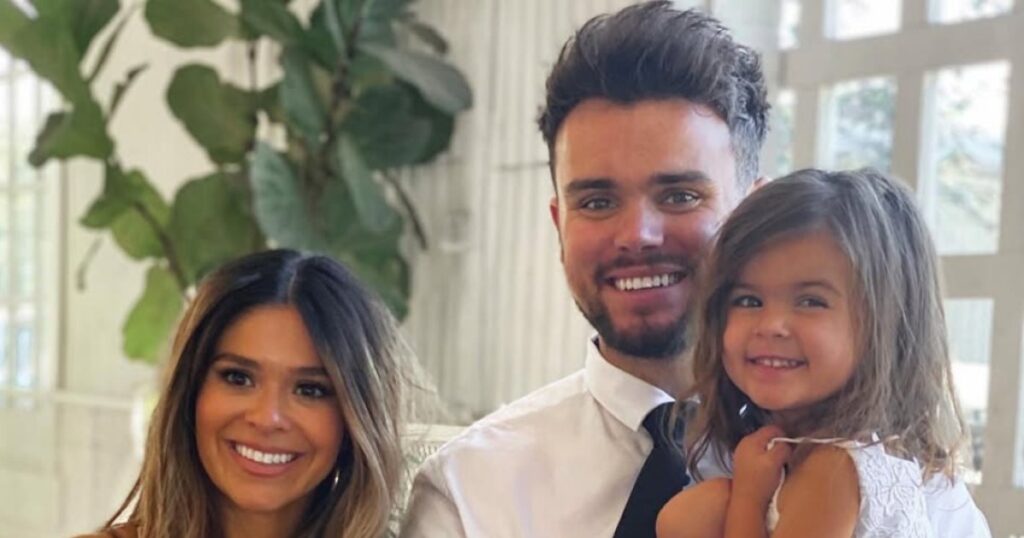 Taylor Frankie Paul’s Ex-Husband Tate Paul Files Files Temporary Restraining Order Against Her: Details Taylor Frankie Paul’s Ex-Husband Tate Paul Files Files Temporary Restraining Order Against Her: Details