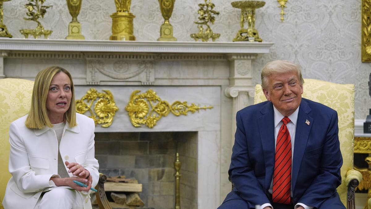 Meloni with Trump in oval office