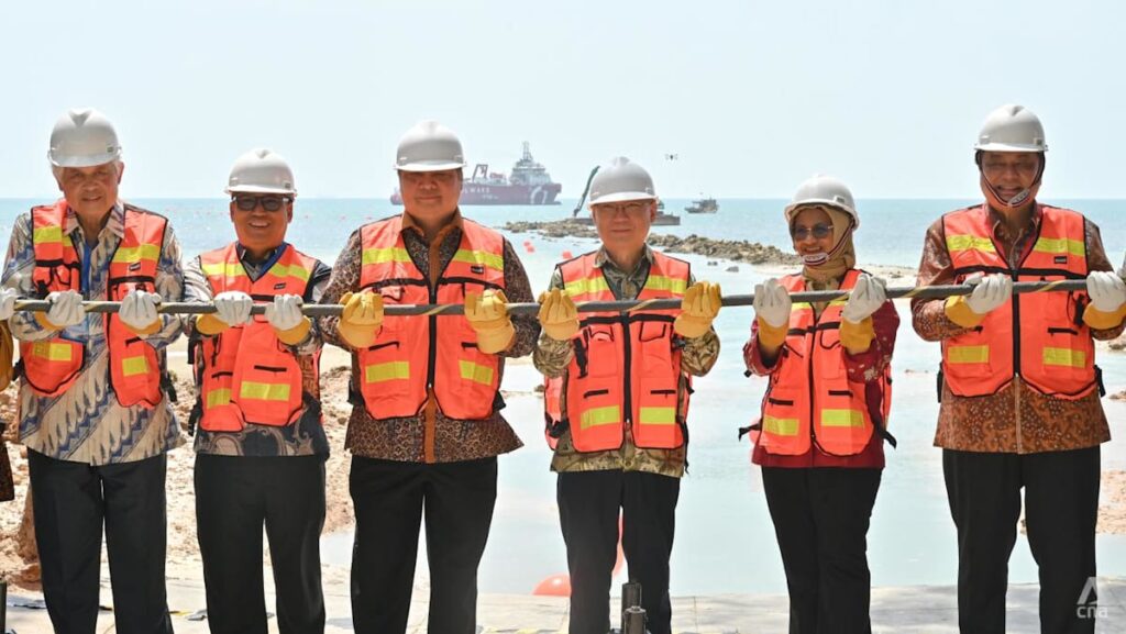‘New digital corridor’: Singapore, Indonesia say Batam-Changi undersea cable’s arrival will boost ties ‘New digital corridor’: Singapore, Indonesia say Batam-Changi undersea cable’s arrival will boost ties