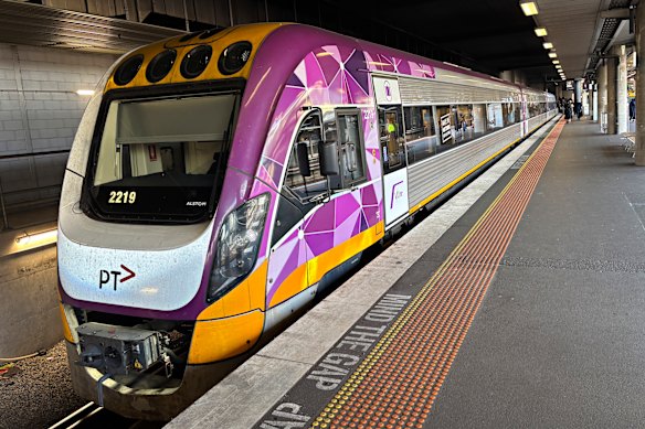 A scammer has been impersonating a ticket inspector on the Ballarat line.
