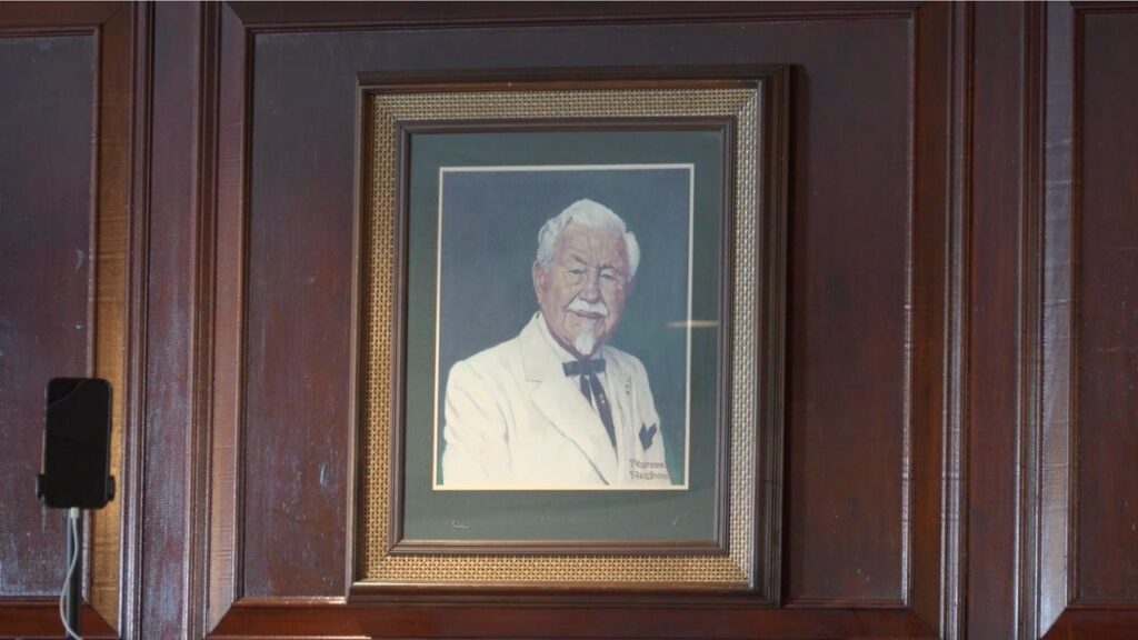KFC founder’s personal belongings fetch thousands at Kentucky auction KFC founder’s personal belongings fetch thousands at Kentucky auction