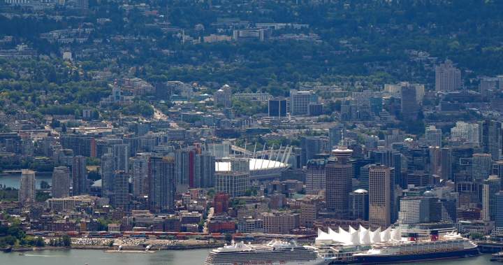 Unionized workers who look after regional parks like Grouse Mountain walk off job Unionized workers who look after regional parks like Grouse Mountain walk off job
