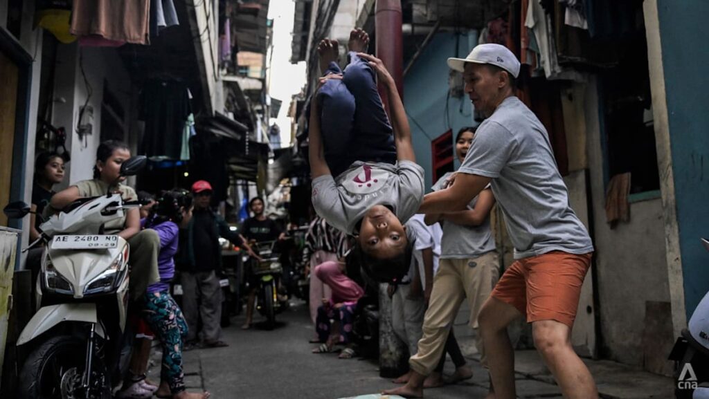 Inside the Jakarta alleyway ‘gym’ training young gymnastics champions Inside the Jakarta alleyway ‘gym’ training young gymnastics champions