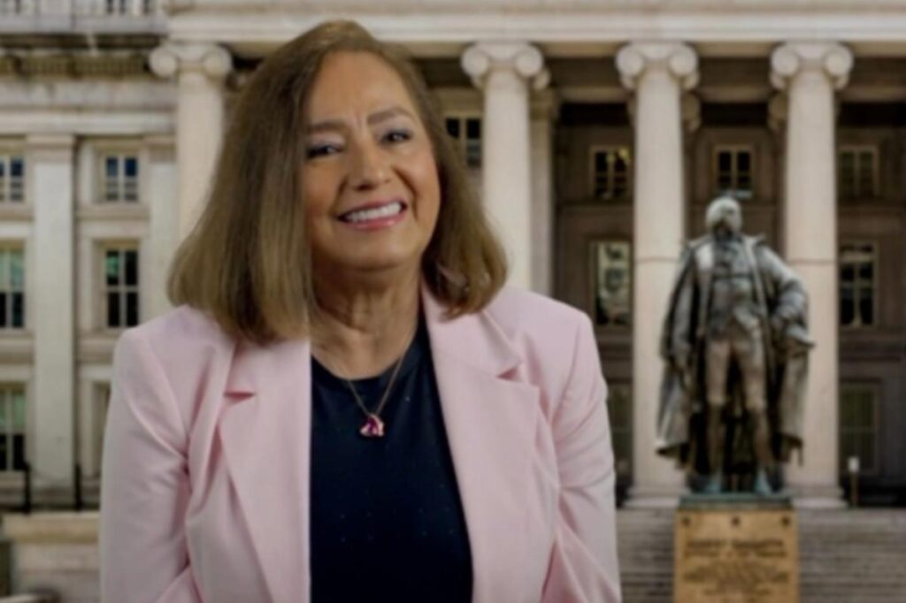 First and only foreign-born treasurer in US history stands as proof of the American Dream: ‘Look at me’ First and only foreign-born treasurer in US history stands as proof of the American Dream: ‘Look at me’