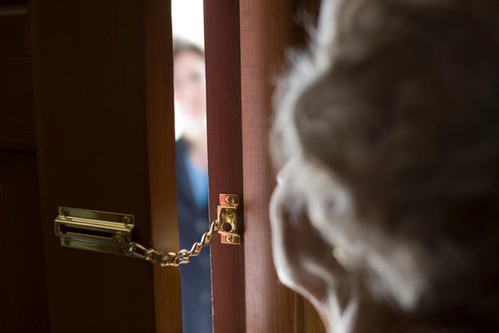 Dear Abby: My house is not a convenience store, despite what my neighbor thinks
