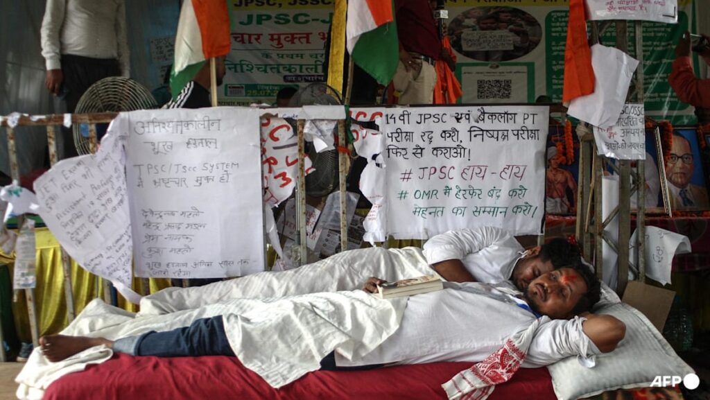 Indian students step up exam protests in Jharkhand Indian students step up exam protests in Jharkhand
