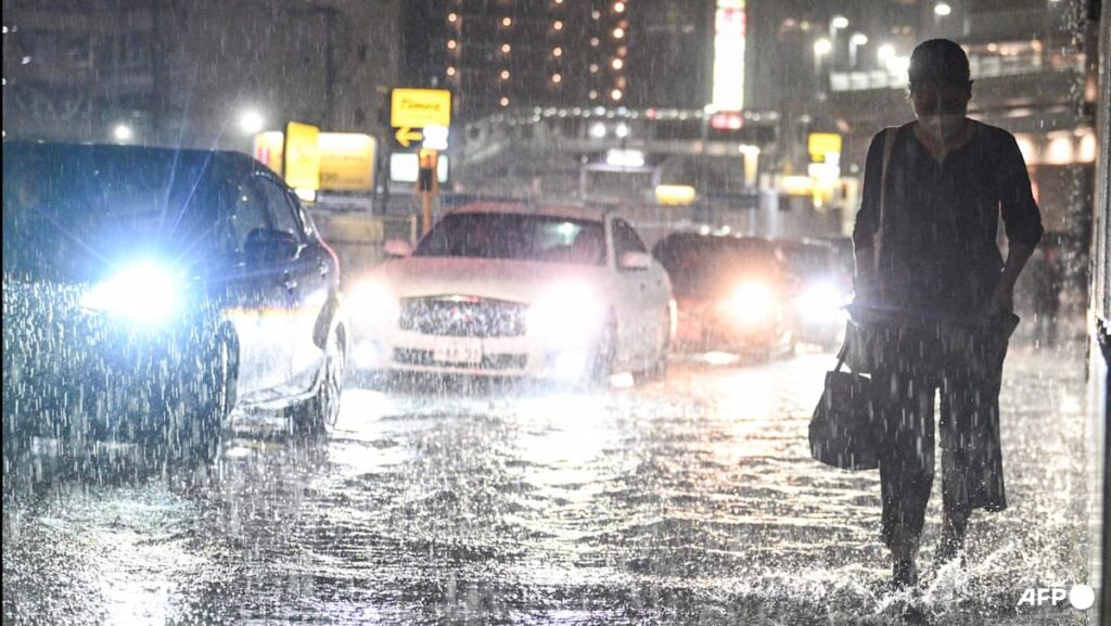 Heavy rain soaks eastern Japan, prompting highest-level warning Heavy rain soaks eastern Japan, prompting highest-level warning