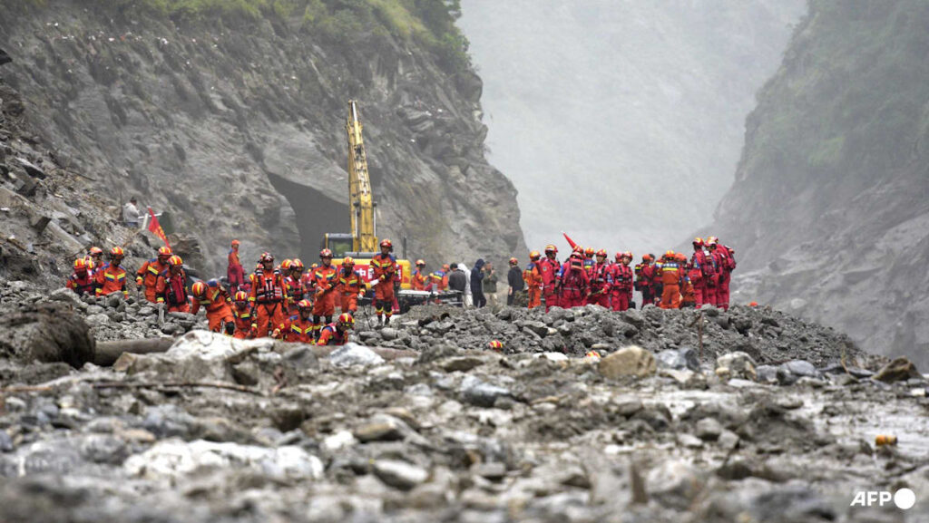 China says 16 dead, 546 missing in Tibet mudslide: State media China says 16 dead, 546 missing in Tibet mudslide: State media