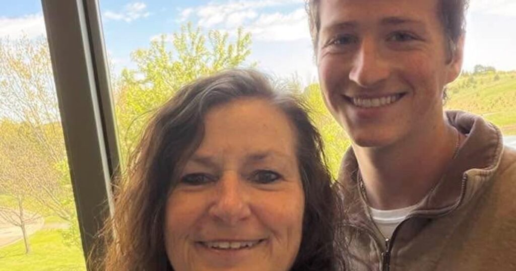 Mother of Former High School Baseball Player, 18, Writes Gut-Wrenching Message After His Death Mother of Former High School Baseball Player, 18, Writes Gut-Wrenching Message After His Death