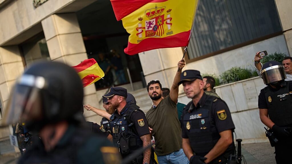 Ceuta crisis sparks protests as Spanish government faces criticism Ceuta crisis sparks protests as Spanish government faces criticism