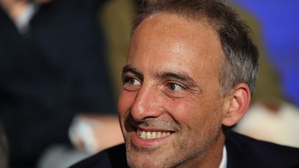 French 2027 presidential election: Raphaël Glucksmann prepares to enter the ring