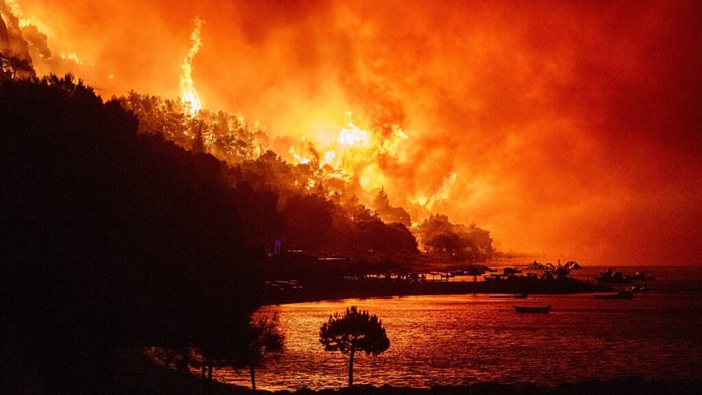 Europe wildfires: Two people killed in Greece, France blaze stabilised Europe wildfires: Two people killed in Greece, France blaze stabilised