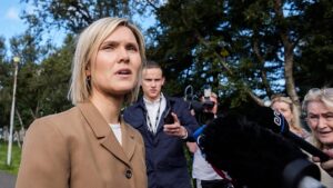PM calls for unity as Iceland narrowly rejects EU accession talks PM calls for unity as Iceland narrowly rejects EU accession talks