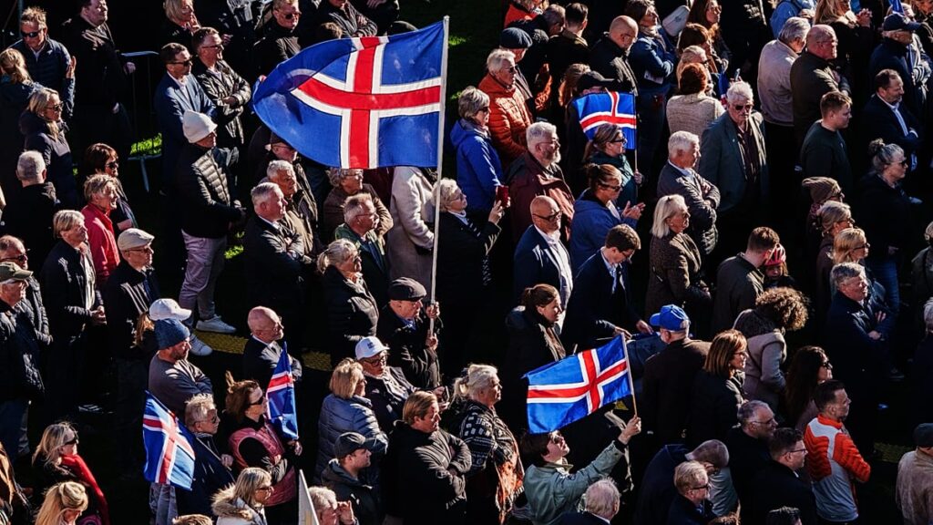 Iceland goes to the polls in high-stakes EU referendum