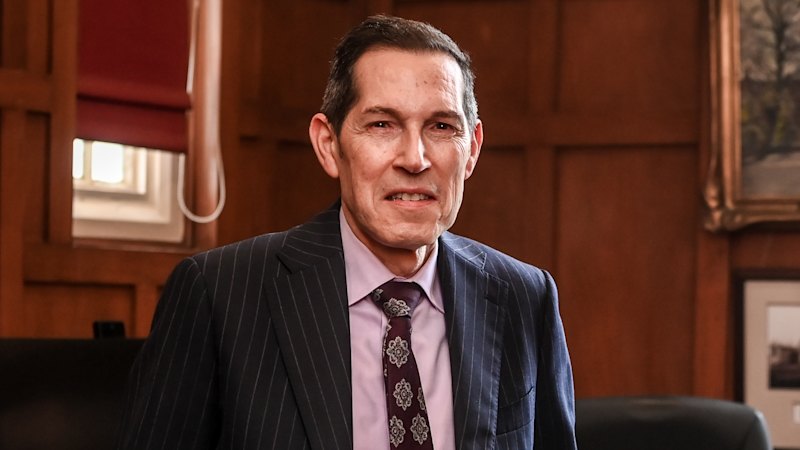 Tony Mordini to resign for new Department of Education role Tony Mordini to resign for new Department of Education role
