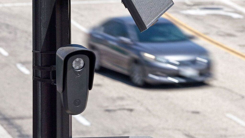 Hawley rips Flock’s sprawling surveillance web as Texas cities cut cameras over privacy and data fears