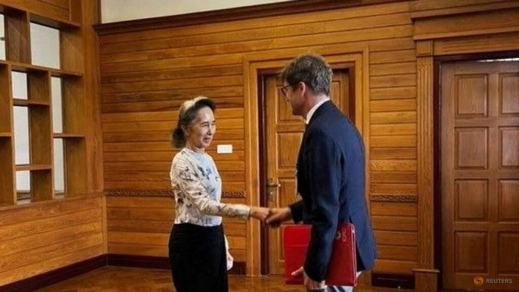 Myanmar’s Aung San Suu Kyi meets Red Cross official, government says Myanmar’s Aung San Suu Kyi meets Red Cross official, government says
