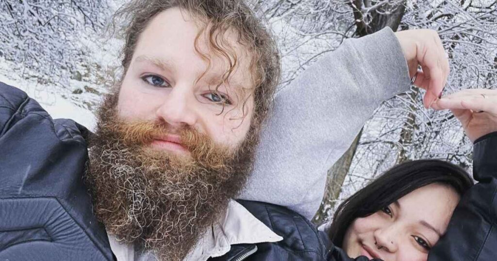 ‘Alaskan Bush People’ Star Gabriel Brown and His Wife Raquell Separate After 7 Years of Marriage: Report ‘Alaskan Bush People’ Star Gabriel Brown and His Wife Raquell Separate After 7 Years of Marriage: Report