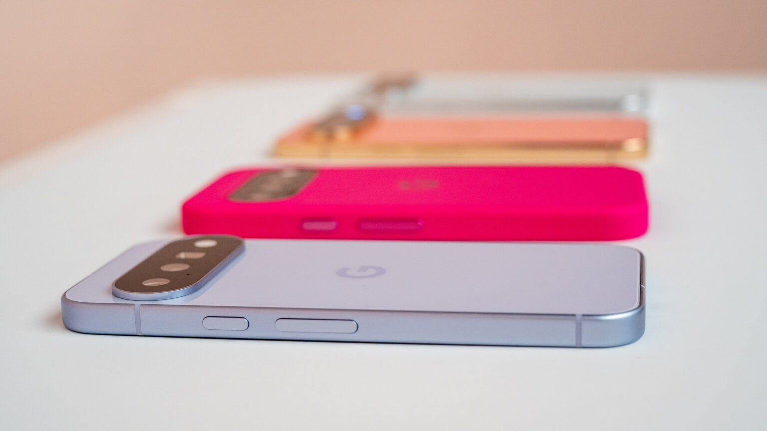 Google’s Pixel Phones Are Getting a Tap-to-Share Feature for Contact Info and More Google’s Pixel Phones Are Getting a Tap-to-Share Feature for Contact Info and More