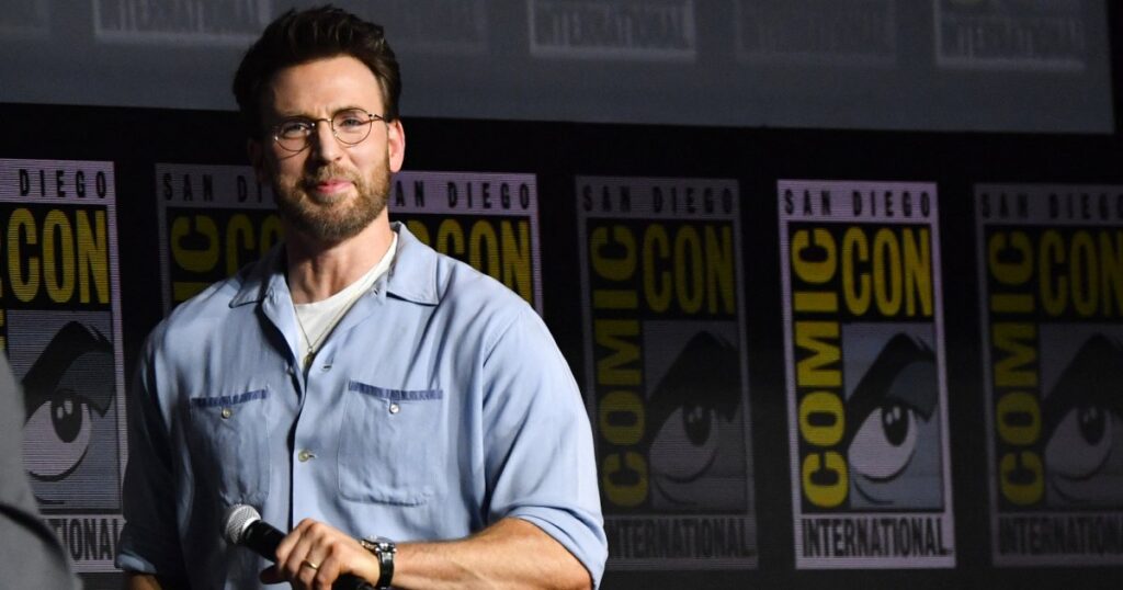 Chris Evans Reveals Most Unexpected Part of Fatherhood, How Beloved Dog Dodger Adjusted to New Baby Chris Evans Reveals Most Unexpected Part of Fatherhood, How Beloved Dog Dodger Adjusted to New Baby