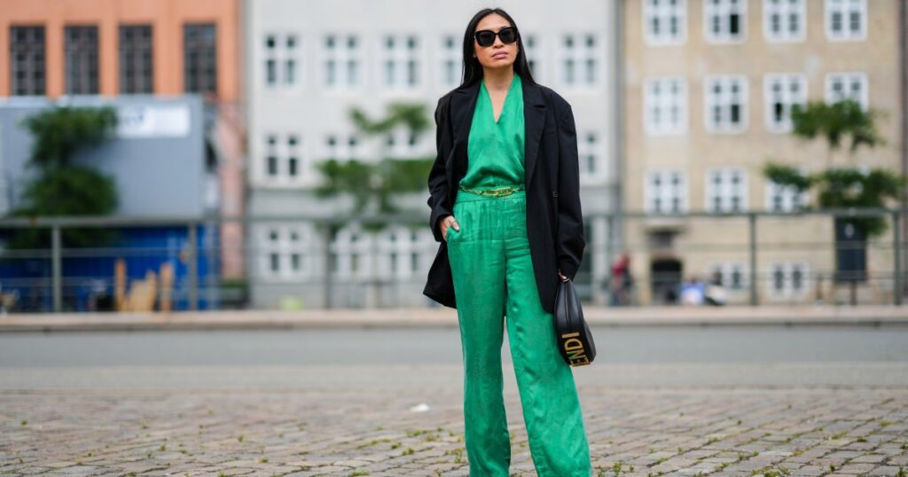Silk Blouses Are the Rich Mom Trend Taking Over Your Work Wardrobe This Summer (and Fall)
