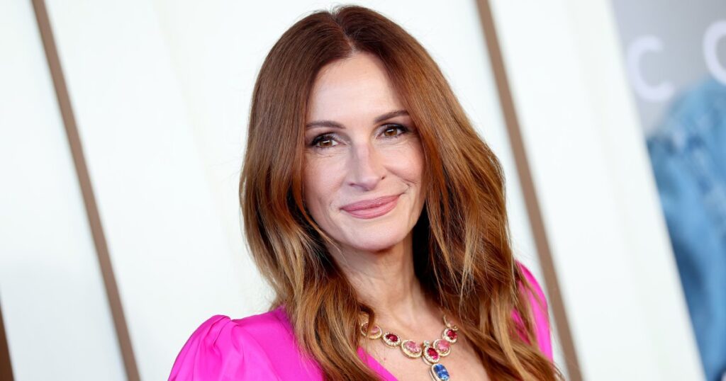 Everyone’s Talking About Julia Roberts’ Divisive Pants Style — And It’s Genius for Fall