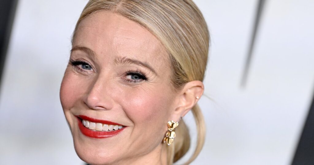 Gwyneth Paltrow Gave Us a Masterclass in Classy French-Girl Style, and This Top Nails It Gwyneth Paltrow Gave Us a Masterclass in Classy French-Girl Style, and This Top Nails It