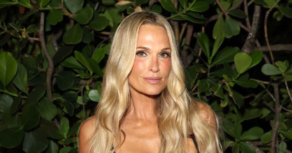 Molly Sims Details How Her Relationship With Her Body Has Evolved From Her 20s to Her 50s (Exclusive)