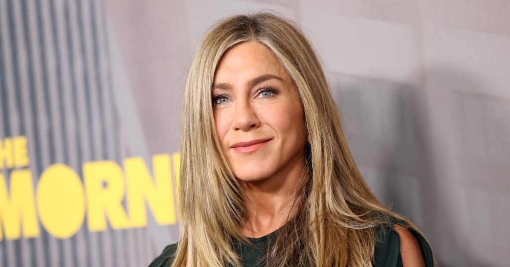 Just In! Jennifer Aniston Turned the Most Polarizing Pants Style Into a Chic, Polished Look