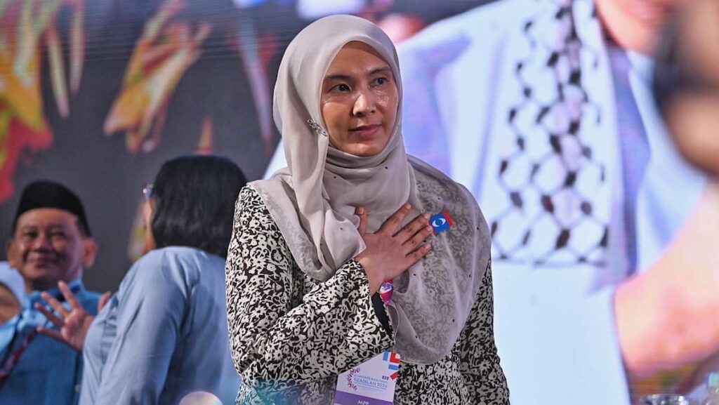Nurul Izzah takes leave from PKR deputy president post – why and what next for Anwar’s daughter? Nurul Izzah takes leave from PKR deputy president post – why and what next for Anwar’s daughter?