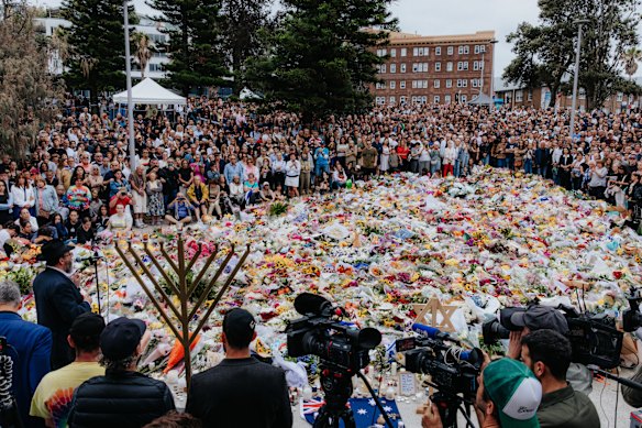 Mourners gather at the Bondi Pavilion public memorial on December 16, two days after the terror attack.