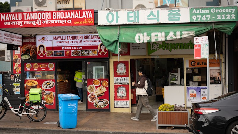 Strathfield Council votes to make shops display signs in English Strathfield Council votes to make shops display signs in English