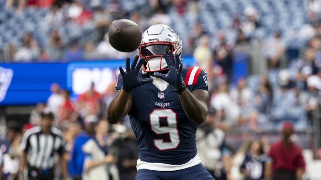 Texans Reportedly Acquire WR Kayshon Boutte From Patriots For S Jaylen Reed Texans Reportedly Acquire WR Kayshon Boutte From Patriots For S Jaylen Reed