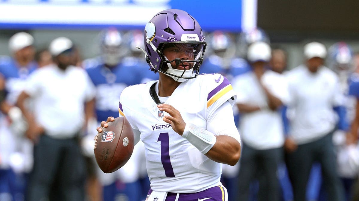 Kyler Murray, Minnesota Vikings quarterback, sets up to throw during preseason game.